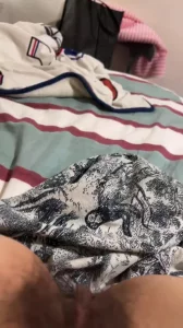 你都不来看我